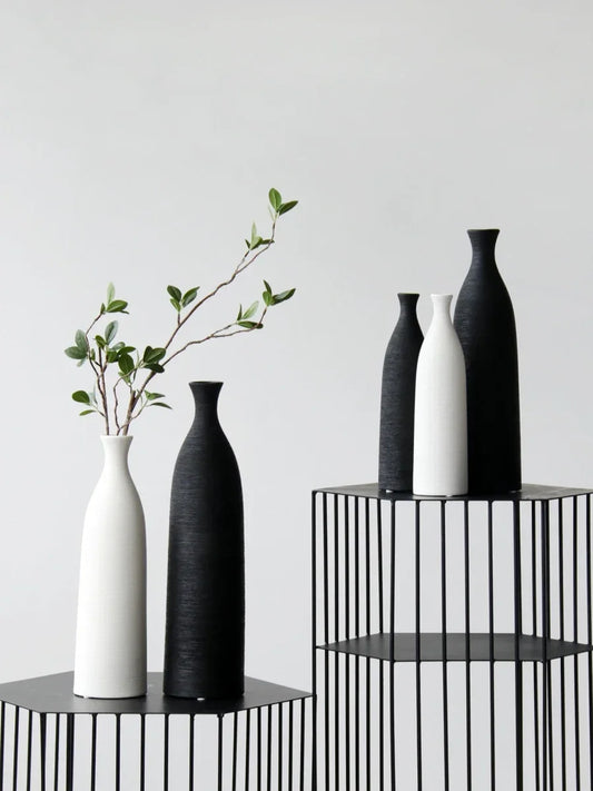 Elegant Black and White Ceramic Vase for Home and Office Décor